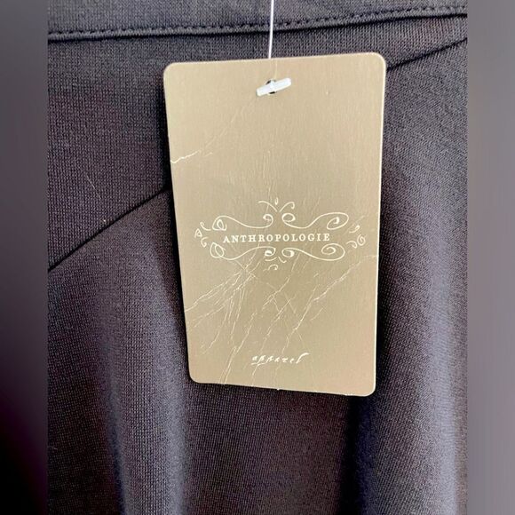 Gray Asymmetrical Ruffled Knee-Length Skirt. NWT. 4 - Picture 3 of 6